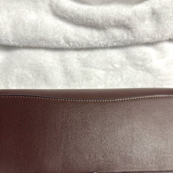 Coach Dinky bag in maple. Like new - Picture 2 of 7